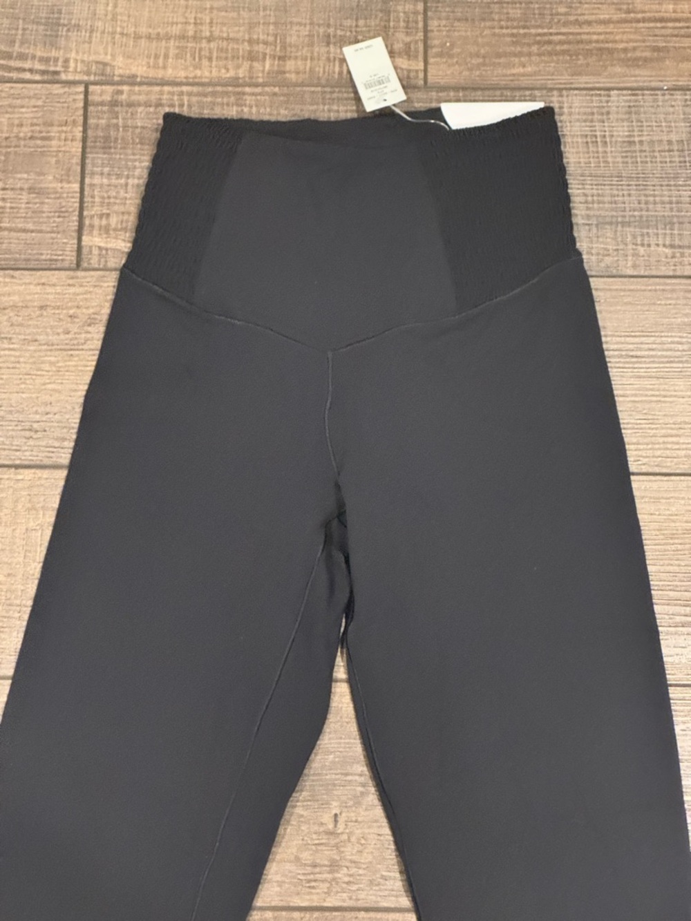 NEW Offline by Aerie Womens Real Me 7/8 Hi-Rise Leggings Black NWT Small Smocked - Picture 3 of 11